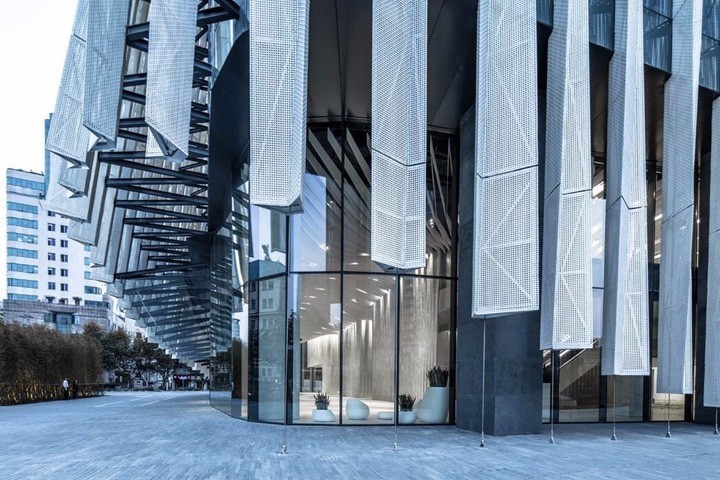 Architectural wire mesh